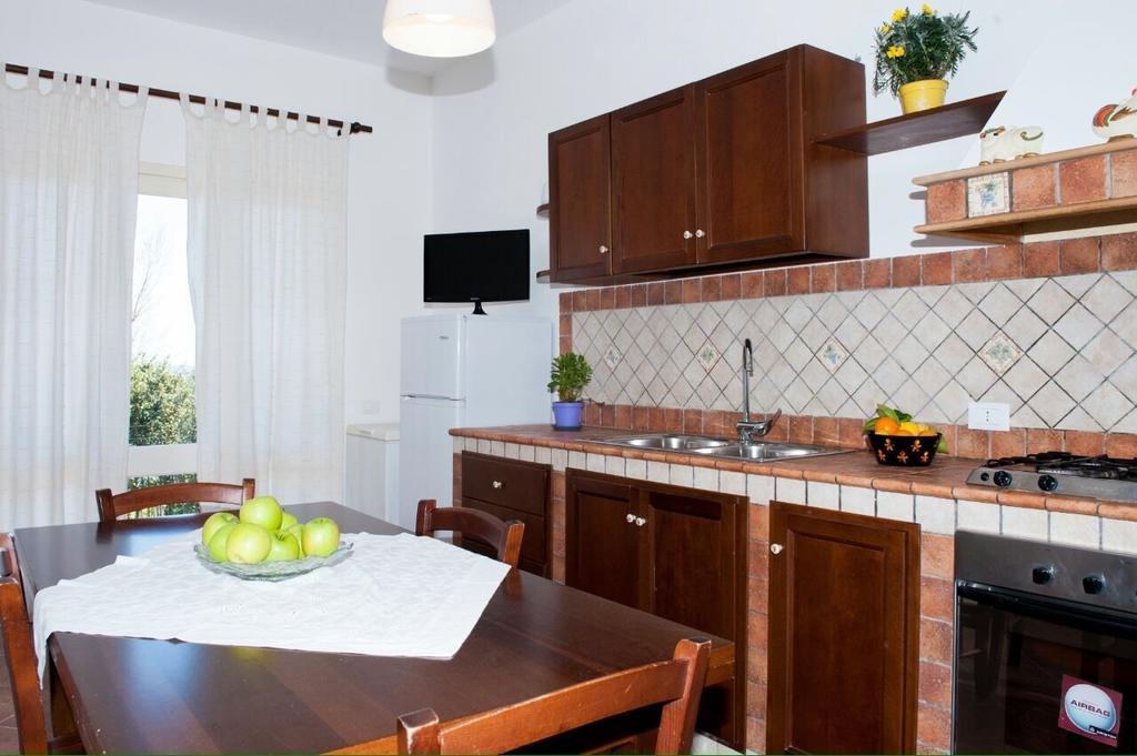 Capozafferano-Casa Carola Santa Flavia Quarto foto